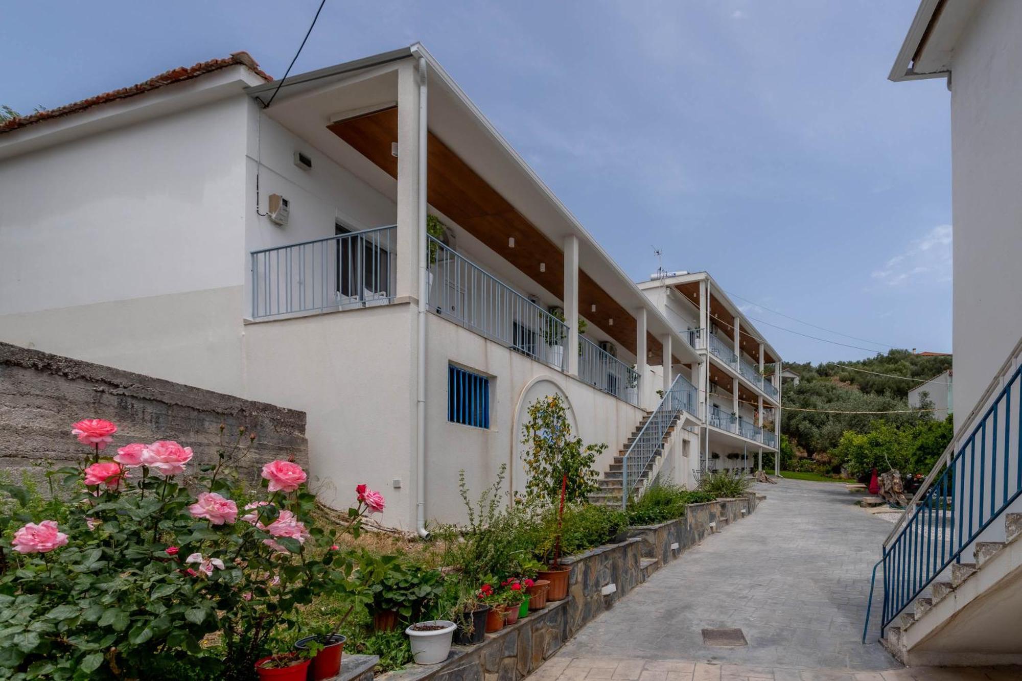 Pteleo Apartments Pteleos Exterior photo